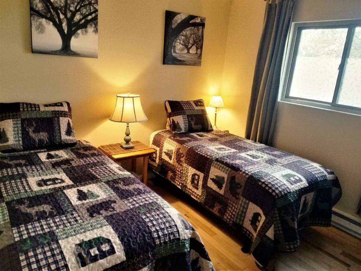 Location! Nature Lovers Getaway - Close To Historic Downtown Holiday home *